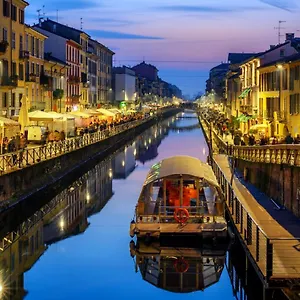 Comfortable Studio Flat By The Navigli Milano