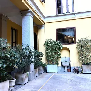 Youhosty - Arnaboldi 15 Milano